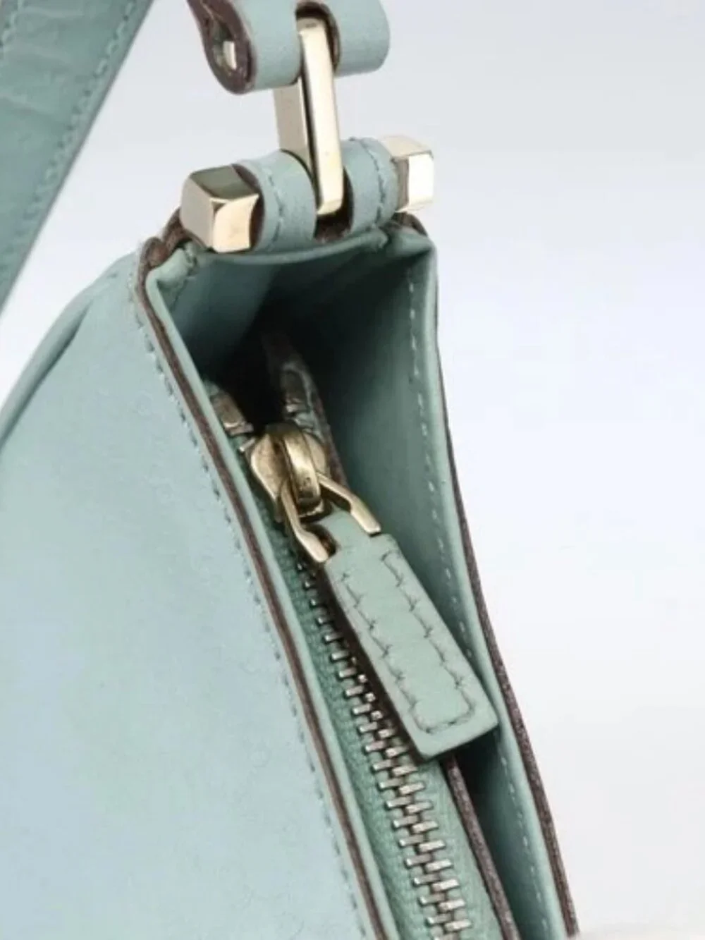 GUCCI Micro GG Canvas Shoulder Bag Leather Light Blue Gold 001 5155 Auth 173651 - Picture 10 of 16